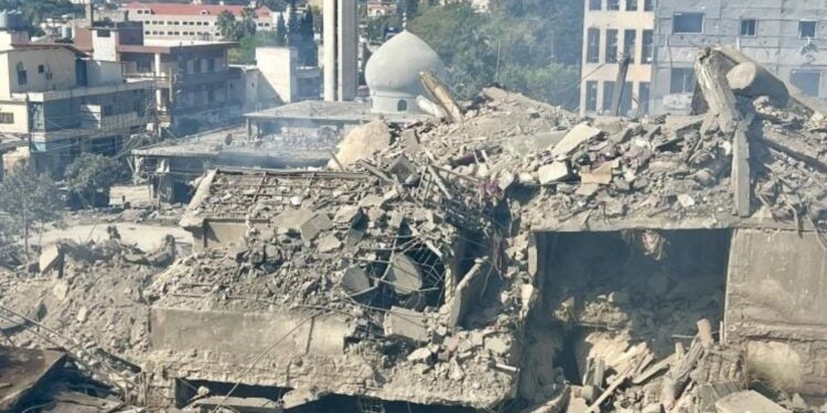 İsrail, sınırındaki Lübnan köylerini yok edecek