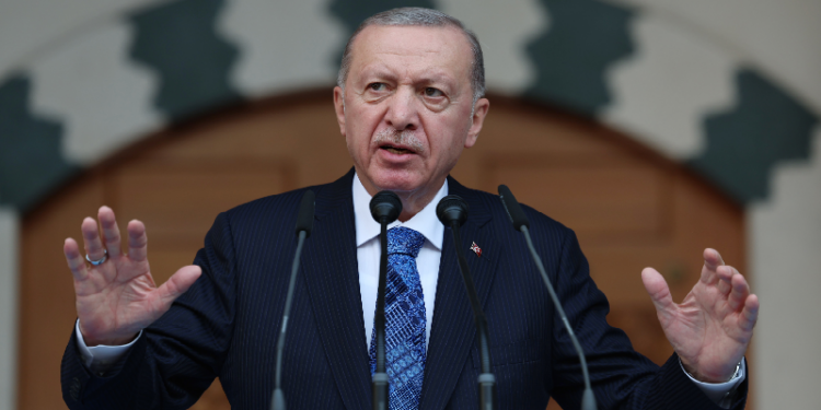 İsrail terörünün karşısında durmak, hepimiz için zorunluluktur