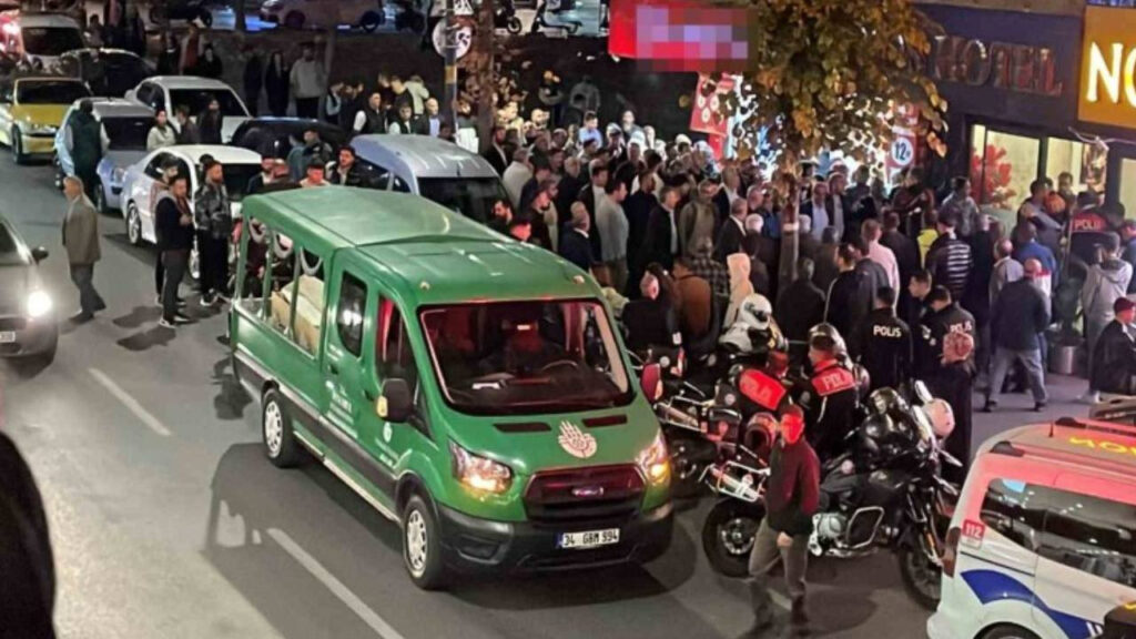 İstanbul'da Otel Odasında Dehşet! 22 Yaşındaki Genç Ölü Bulundu