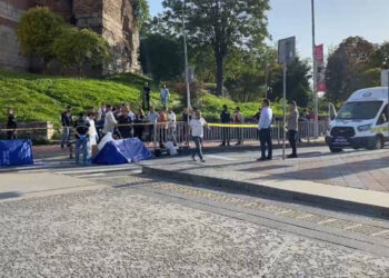 İstanbul’da vahşet; iki kadını öldürüp intihar etti