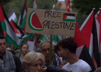 İtalya'da İsrail Karşılaşması Öncesi Filistin Protestosu