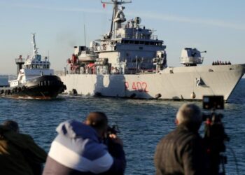 İtalya’dan gönderilen ilk sığınmacı grubu Arnavutluk’a ulaştı