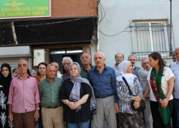İzmir'de Avesta Dil ve Kültür Araştırmaları Derneği açıldı