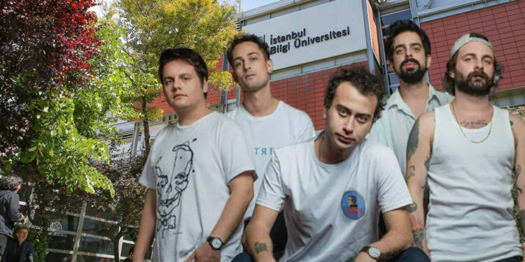 'Kadına Yönelik Şiddet'le Gündeme Gelmişlerdi... Öğrenciler O Müzik Grubunu Üniversitede İstemedi