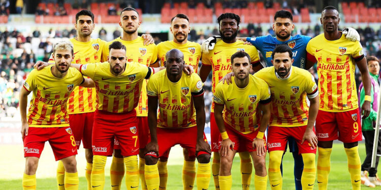 Kayserispor Rahat Geçti