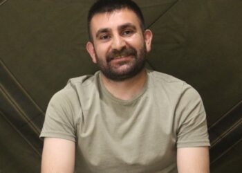 Koma Hevra’dan tutuklanan solistleri için tepki