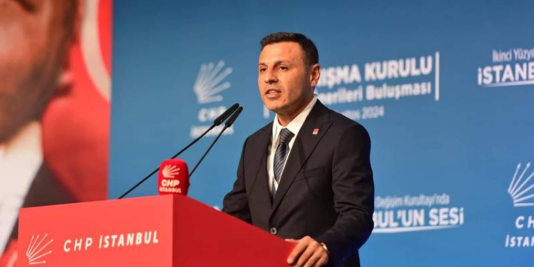 Korku siyasetinize rağmen yüzlerce gazeteci karanlığa karşı savaşmak için yetişiyor