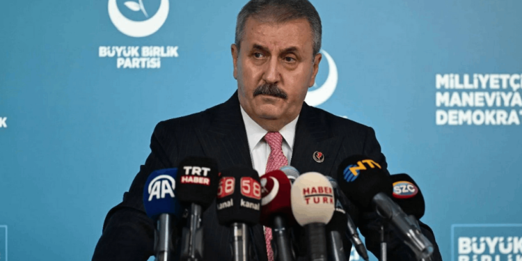 Kredi Kartı Vergisini Savunan BBP Lideri Destici'den Hakkındaki Yorumlara Tepki, Dava Açacak