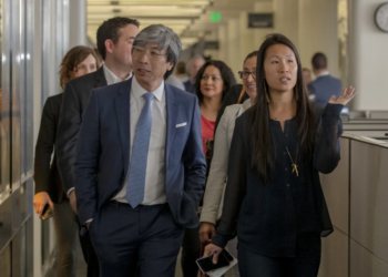 Los Angeles Times, Harris’e destek açıklamak istedi, Güney Afrikalı patron Gazze yüzünden veto etti: “Apartheid rejimini yaşamış bir aileyiz”