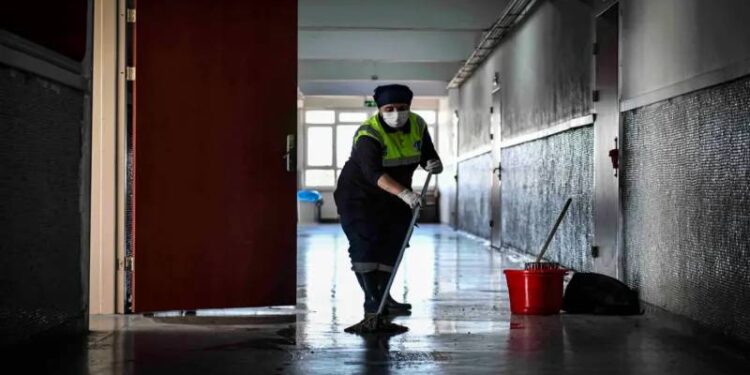 MEB 30 bin yeni personel alındığını açıkladı