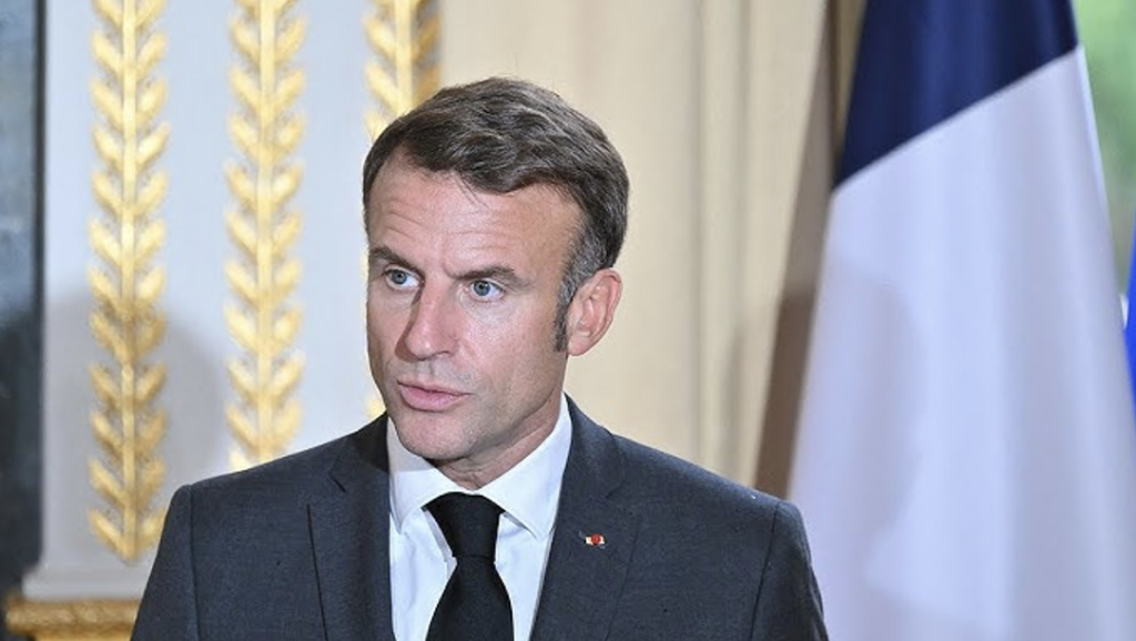 Macron: İsrail’e silah sevkiyatını durdurmak, savaşı bitirmenin tek yolu