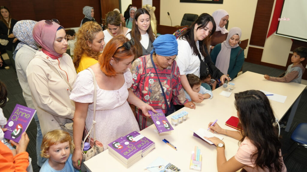 Marmaraereğlisi Belediyesi'nden Dünya Kız Çocukları Günü Semineri