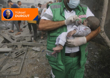 Mavi emzikli bebekler…