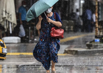 Meteoroloji Alarm Verdi... Sağanak Çok Sert Vuracak!