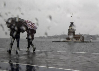 Meteoroloji Uyardı: Sağanak Yağış Geliyor! Listede İstanbul da Var