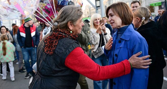 Moldova’da kritik seçim: Halk, Rusya ve AB arasında bir karar verecek