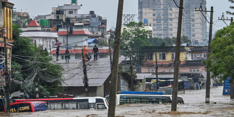 NEPAL | Sel ve heyelanlarda en az 190 kişi hayatını kaybetti