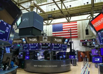 New York Borsası Düşüşle Başladı