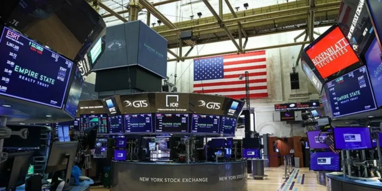 New York Borsası Düşüşle Başladı