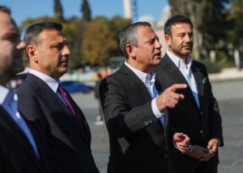 Özel’den Erdoğan’a: Bahçeli’yi sözcü kılma, ne diyorsan sen söyle