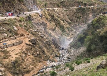 Pakistan’da intihar saldırısı; 8 kişi hayatını kaybetti