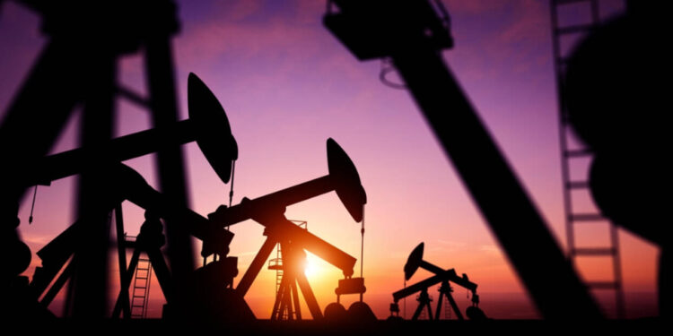 Petrol Fiyatlarında Yüzde 1'lik Düşüş