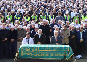 Prof. Dr. Suat Yıldırım, Hocaefendi’nin cenaze namazını kıldırdı: “O, gerçek bir müceddit oldu”
