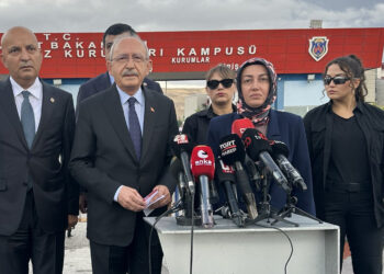 SİNAN ATEŞ DAVASI | Kılıçdaroğlu: “Dosya karartılıyor, asıl faillerin kimler olduğunu hepimiz biliyoruz”
