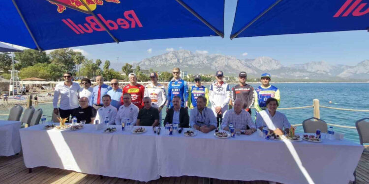 Sea To Sky Enduro Motosiklet Yarışı Başlıyor