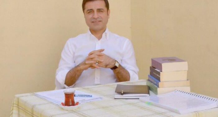 Selahattin Demirtaş’tan 10 maddelik acil çağrı metni