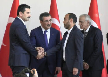 Şenyaşar ve Yıldız Aileleri Arasında Barış Yemeği: 6 Yıllık Husumet Son Buldu!