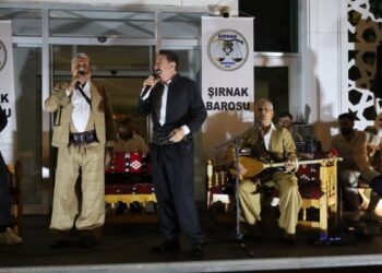 Şirnex Barosundan dengbêj gecesi