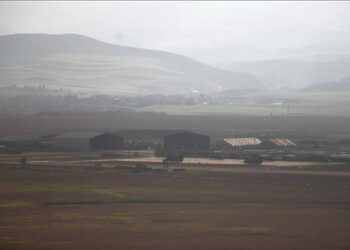 Suriye'de İran Destekli Gruplar ABD Üssüne Saldırdı