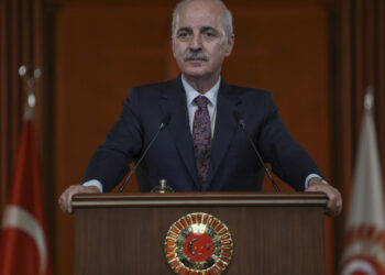 TBMM Başkanı Rektörle Buluşma Programında Konuştu