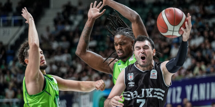 TOFAŞ- Beşiktaş Fibabanka Basketbol Maçı Detayları