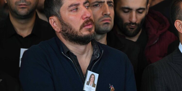 TUSAŞ şehidi Zahide Ekici'ye çiçeğini götüren çiçekçi: Keşke teslimatı yapmasaydık