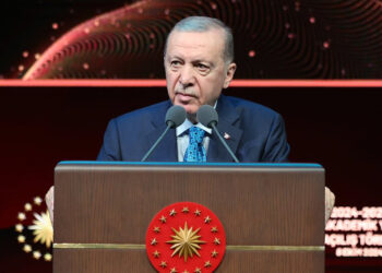 Tayyip Erdoğan, artan vahşeti tv dizileri ve infaz sistemine bağladı