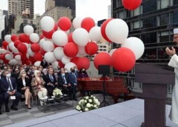 “Tknnycadams’ şifreli binanın açılışında kim vardı, kimler yoktu?