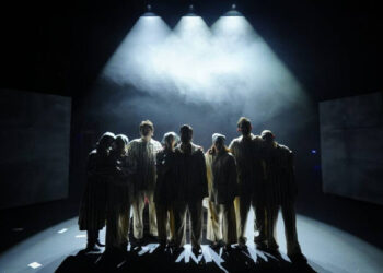 Trabzon Devlet Tiyatrosu Perdelerini İlk Oyunuyla Açtı