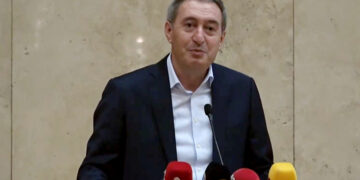 Tuncer Bakırhan’dan Erdoğan’a çağrı: “Bu süreç olacak mı olmayacak mı; artık konuşmalı”