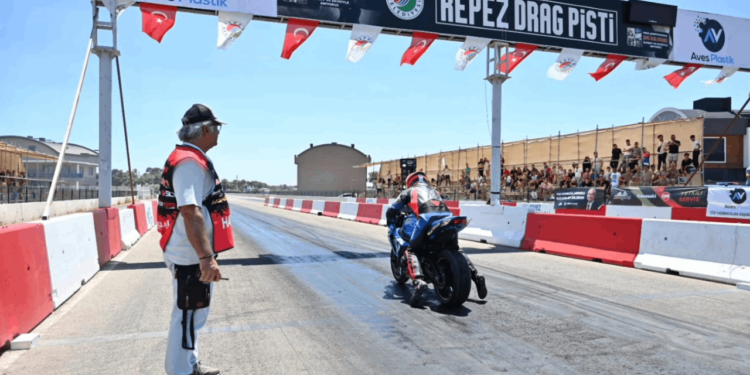 Türkiye Drag Şampiyonu Belli Oluyor