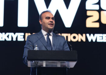 Türkiye İnovasyon Haftası'nda Teknoloji ve AR-GE'nin Önemi Vurgulandı