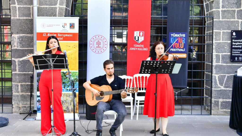 Türkiye Kültür Yolu Festivali'nin Diyarbakır Ayağı Başladı