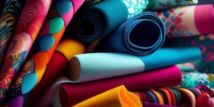 Türkiye'nin 65 yıllık kumaş devi iflas etti