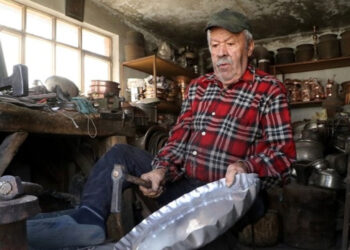 Türkiye'nin Son Ustası "Ben Ölünce Bitecek" Dedi: Günlük 2 Bin Liraya Çalışacak Eleman Bulamıyor