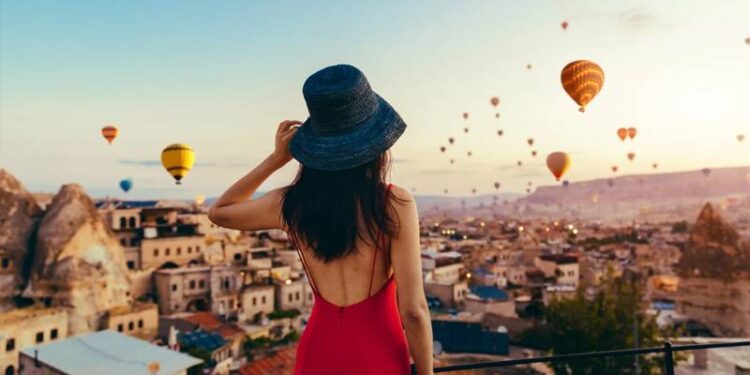 Türkiye'nin turizm geliri 23 milyar doları aştı