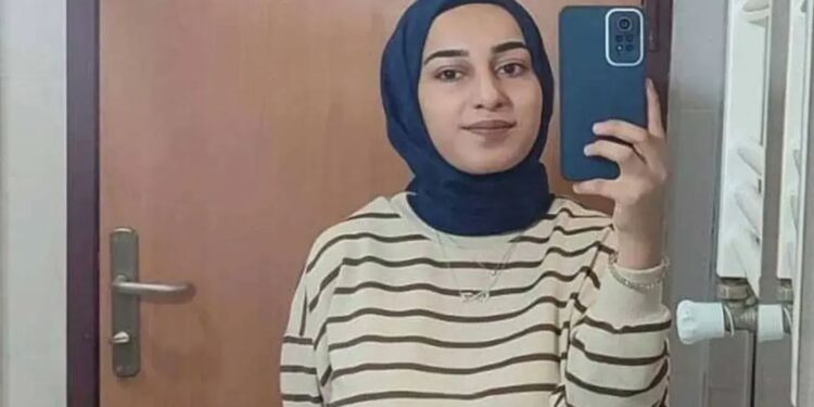 Üniversiteli Rojin dokuz gündür bulunamadı!