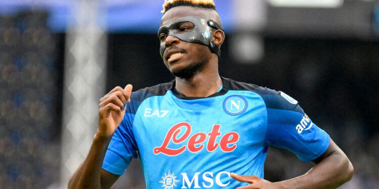 Victor Osimhen İçin Kulüpler Sıraya Girdi: Ünlü Takım da Talip Oldu!