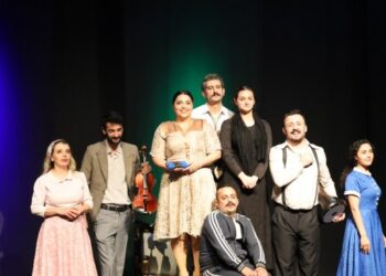 Wan’da tiyatro gösterimi