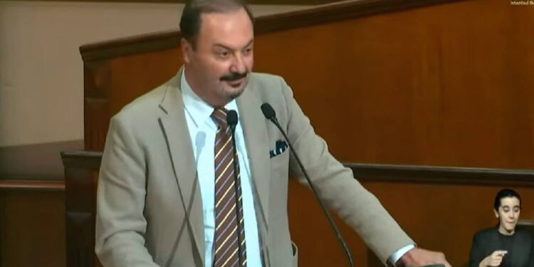 'Yenidoğan çetesi' soruşturmasında adı geçen doktor, dizide rol almış